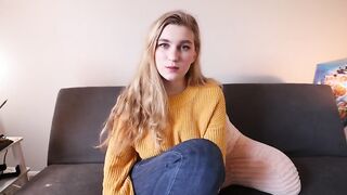 Jaybbgirl - Tu hermana ruega por tu polla